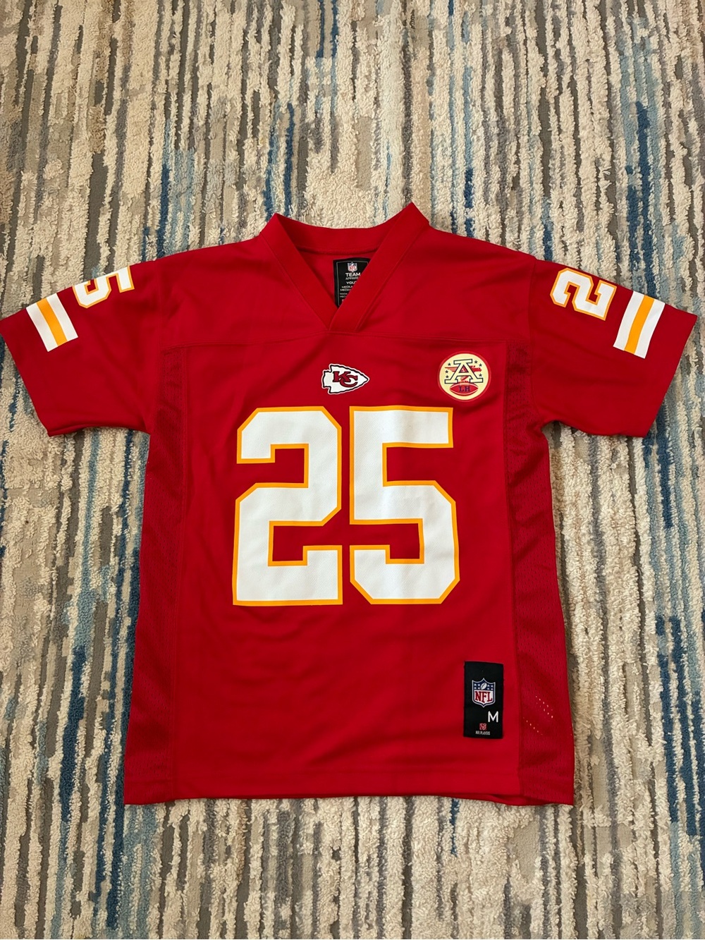 Kansas City Chiefs Jersey Youth Medium 10-12 Charles #25 Red NFL